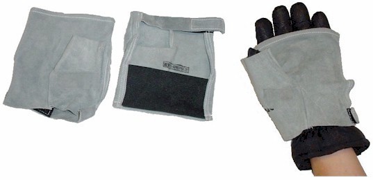 Kombi glove protectors.