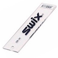 Swix plastic base scraper SW0824.